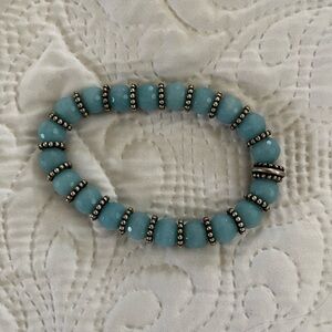 Elegant Blue Beaded Bracelet